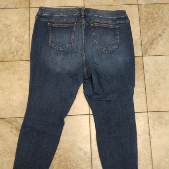 Torrid ankle skinny jeans - Picture 3 of 5